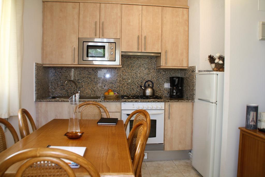 Apartaments Ocean Canada ปลาตจาดาโร ภายนอก รูปภาพ