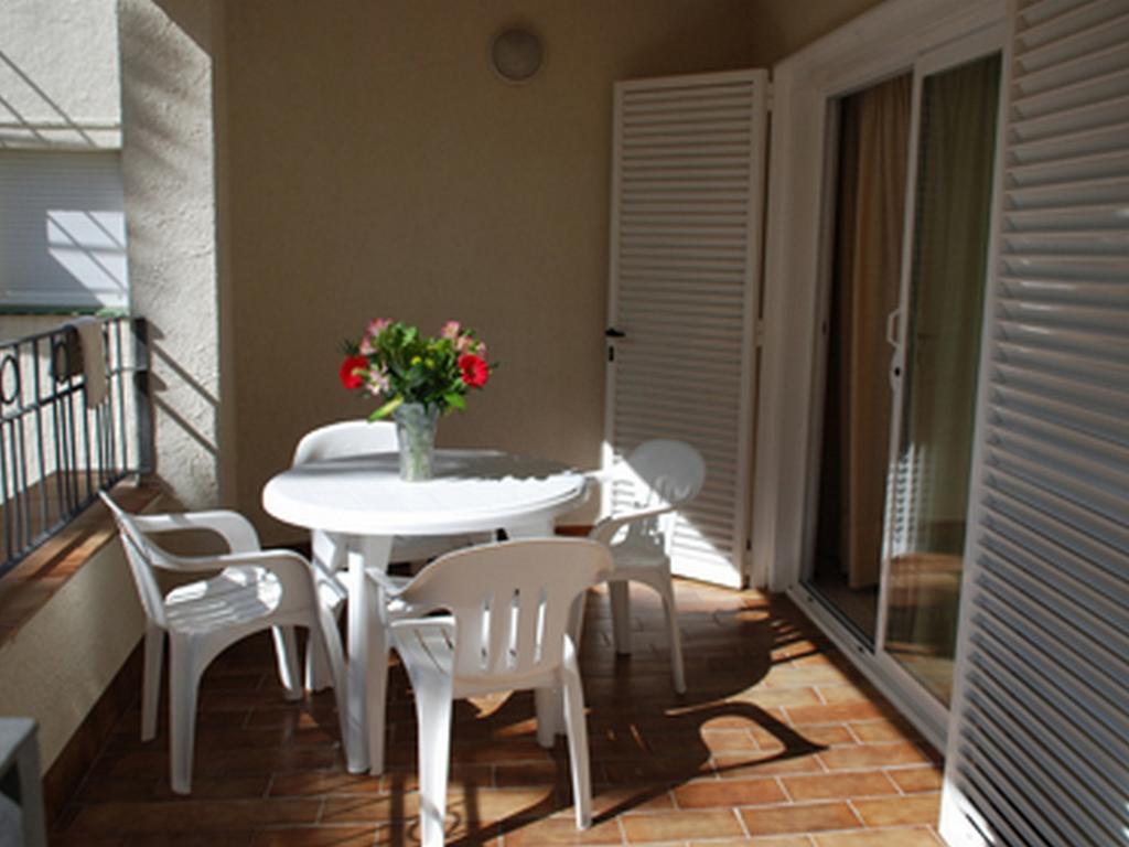 Apartaments Ocean Canada ปลาตจาดาโร ภายนอก รูปภาพ