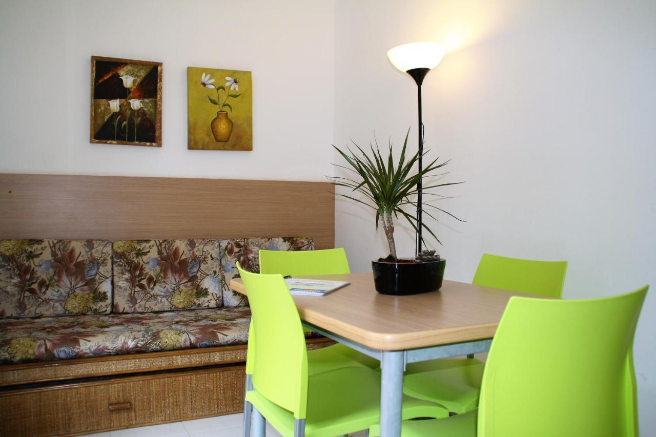 Apartaments Ocean Canada ปลาตจาดาโร ภายนอก รูปภาพ